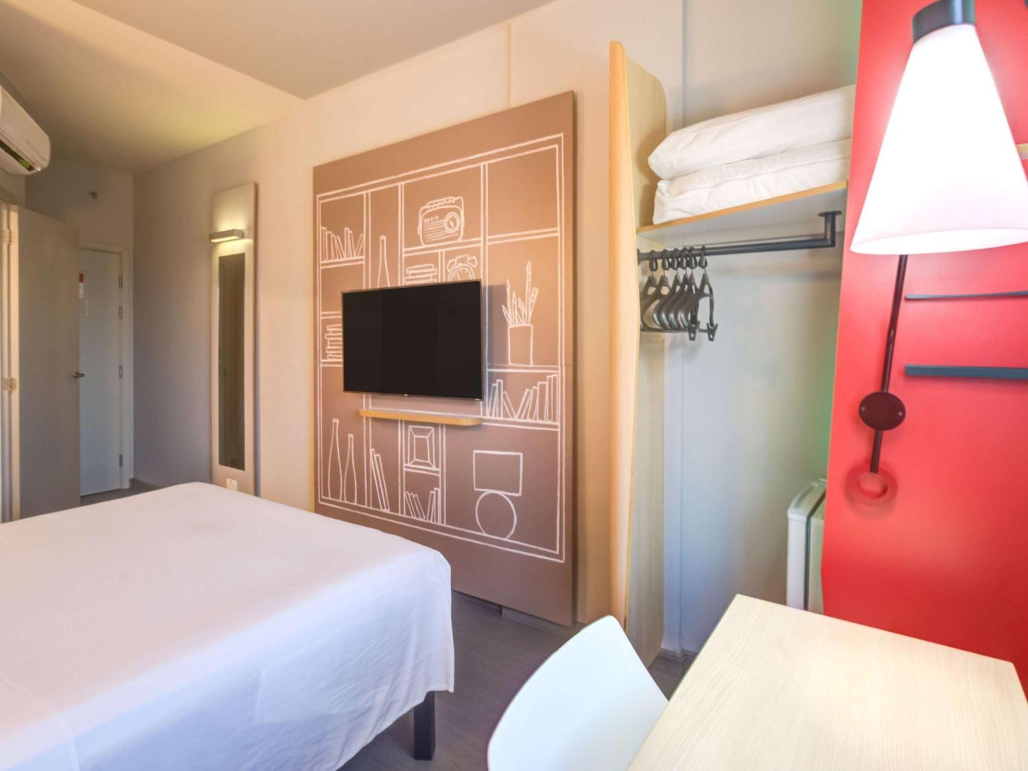 Ibis Paranaguá Exterior foto